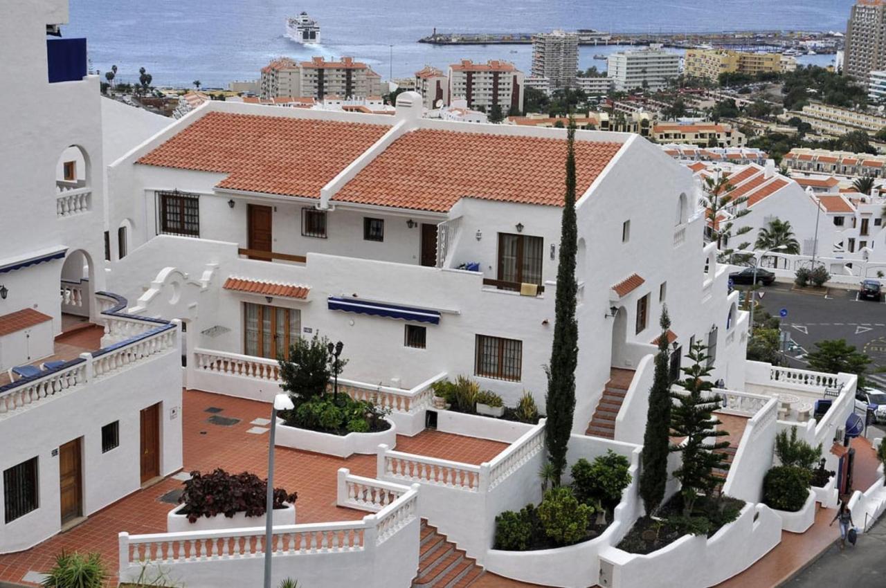 Blue Island House On The Hill Apartman Los Cristianos  Kültér fotó