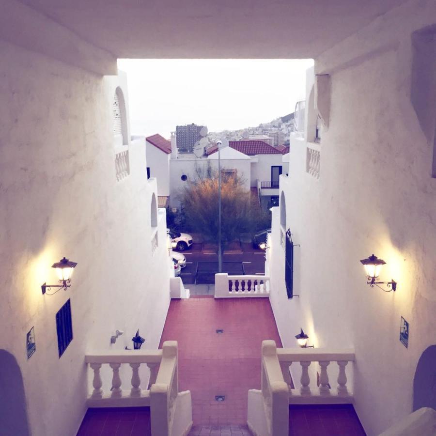 Blue Island House On The Hill Apartman Los Cristianos  Kültér fotó